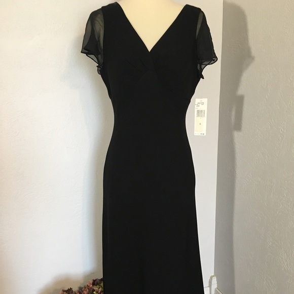 Jones New York Dresses & Skirts - Jones New York Dress 6